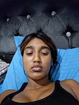 indianpink lips online show from 04/02/26, 02:35