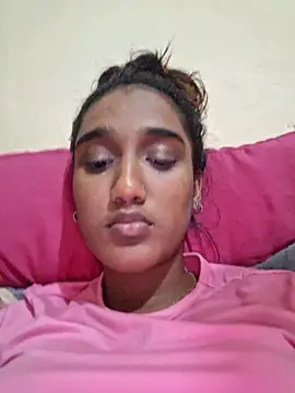 Snapshot of indianpink_lips chatting on 10/12/25, 06:20 indianpink lips online show from 10/12/25, 06:20