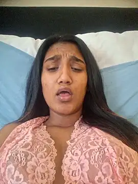 Snapshot of indianpink_lips chatting on 11/07/25, 11:15 indianpink lips online show from 11/07/25, 11:15