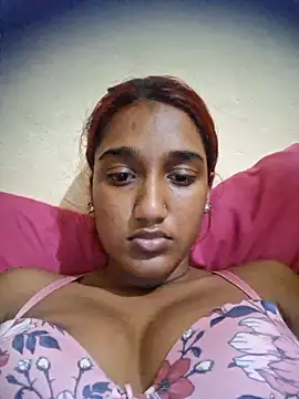 indianpink lips online show from 12/19/25, 08:11