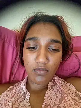 indianpink lips online show from 02/06/26, 12:12