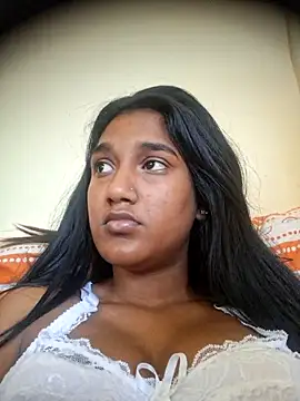 indianpink lips online show from 11/22/25, 10:58