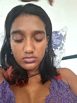 Snapshot of indianpink_lips chatting on 03/22/25, 06:43 indianpink lips online show from 03/22/25, 06:43