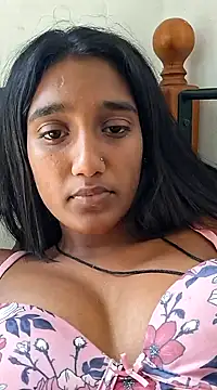 Snapshot of indianpink_lips chatting on 03/12/25, 09:12 indianpink lips online show from 03/12/25, 09:12