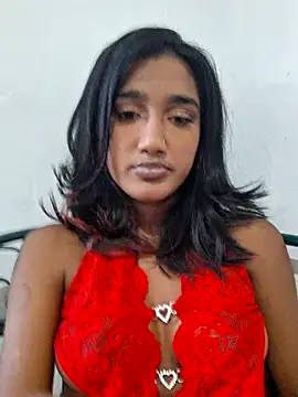 Snapshot of indianpink_lips chatting on 03/19/25, 04:13 indianpink lips online show from 03/19/25, 04:13