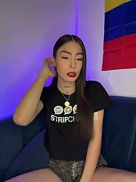 candycami19 online show from 05/08/26, 09:46