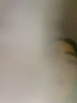 Snapshot of candycami19 chatting on 10/16/25, 04:54 candycami19 online show from 10/16/25, 04:54