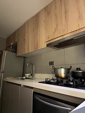 Snapshot of candycami19 chatting on 03/13/25, 07:31 candycami19 online show from 03/13/25, 07:31