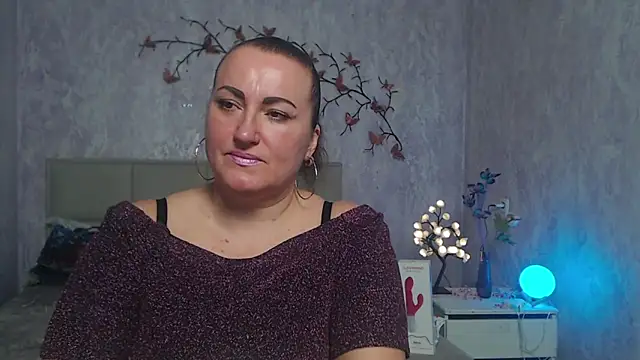 DianaMGG online show from 03/10/26, 06:28