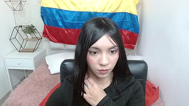 Snapshot of camilah_tk chatting on 06/12/26, 12:14 camilah tk online show from 06/12/26, 12:14