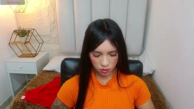 Snapshot of camilah_tk chatting on 07/17/26, 12:13 camilah tk online show from 07/17/26, 12:13