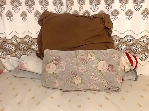 Snapshot of Karishma99_ chatting on 03/27/26, 01:34 Karishma99 online show from 03/27/26, 01:34