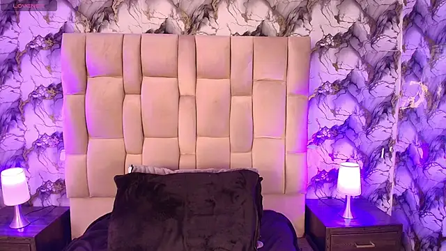 Snapshot of Azaahara_ chatting on 05/11/26, 02:45 Azaahara online show from 05/11/26, 02:45