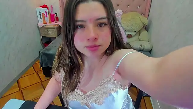 Lianngrace online show from 04/22/26, 02:46