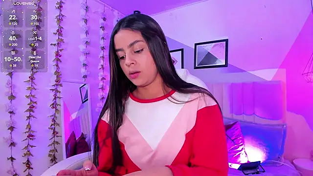 Bella walker  online show from 12/16/25, 09:41