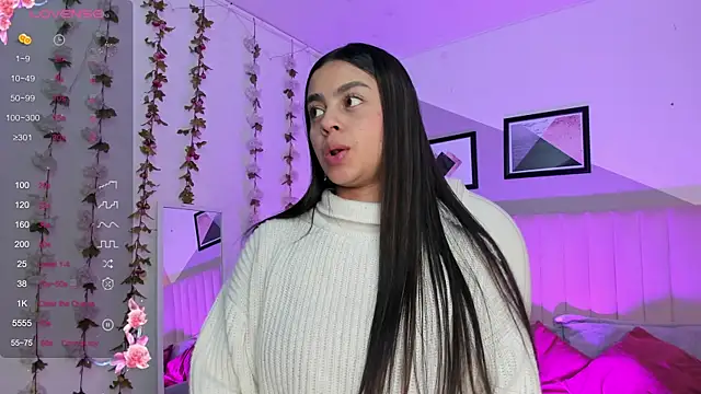 Bella walker  online show from 11/27/25, 07:47