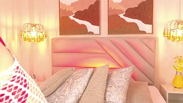 AmberHudson online show from 11/22/25, 01:54