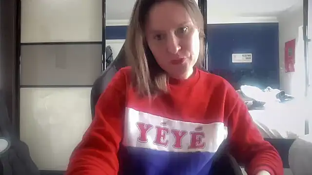 eatmypie69 online show from 02/23/26, 09:43