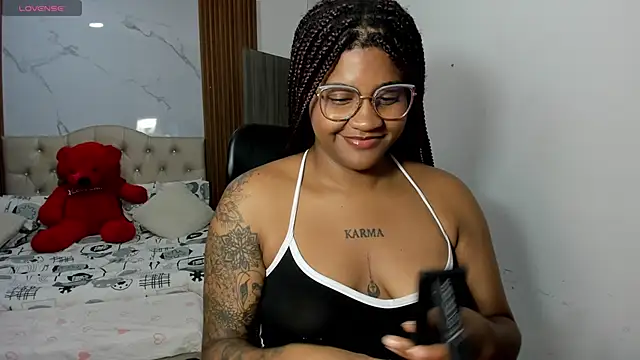 ZahraRose online show from 03/24/26, 08:42