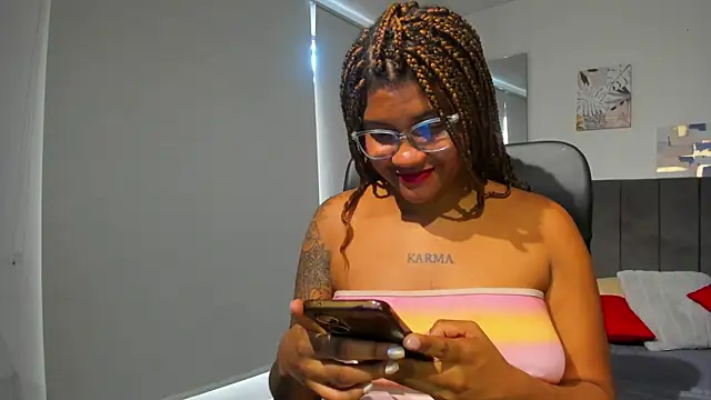 ZahraRose online show from 03/15/25, 03:37