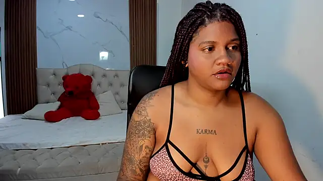 ZahraRose online show from 03/05/26, 08:05