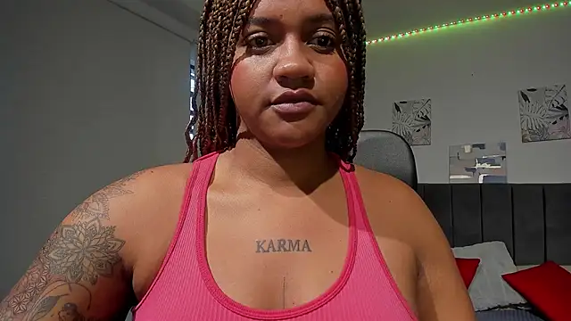 ZahraRose online show from 03/10/25, 11:45