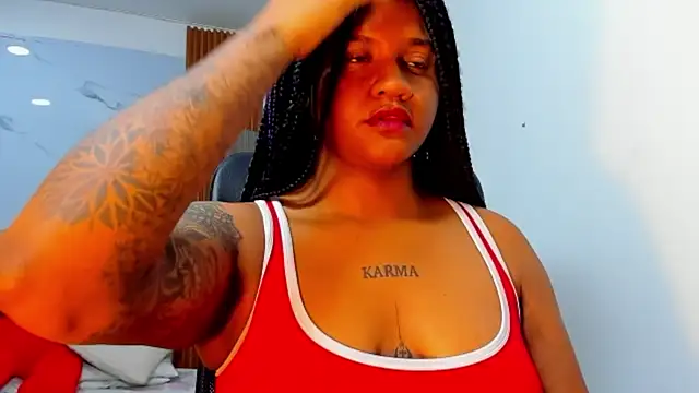 Snapshot of ZahraRose chatting on 01/09/26, 08:05 ZahraRose online show from 01/09/26, 08:05