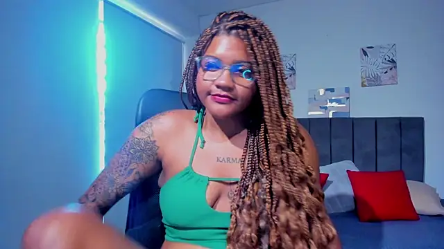 ZahraRose online show from 03/13/25, 06:45