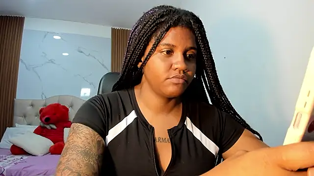 Snapshot of ZahraRose chatting on 02/11/26, 08:09 ZahraRose online show from 02/11/26, 08:09