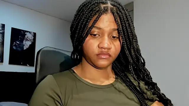 ZahraRose online show from 10/03/25, 08:10