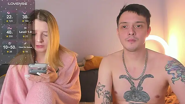 OnePunchGirl online show from 10/21/25, 02:27