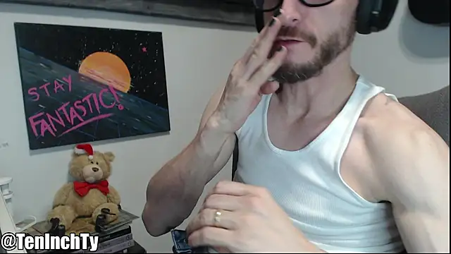 teninchty online show from 12/17/25, 04:39