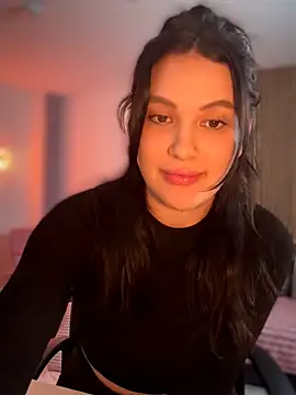 YoungHotMilf97 online show from 02/05/26, 08:54