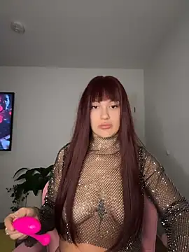 YoungHotMilf97 online show from 10/21/25, 09:36