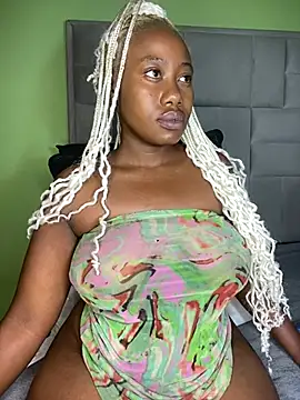 Snapshot of Mary_Murphy chatting on 02/17/25, 01:00 Mary Murphy online show from 02/17/25, 01:00