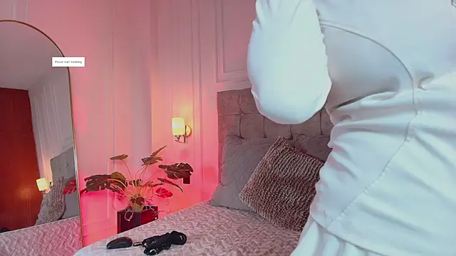 JasmineRoss 1 online show from 03/26/26, 03:32