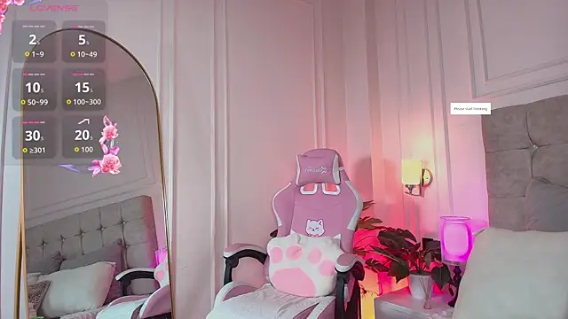 JasmineRoss 1 online show from 04/20/26, 07:48