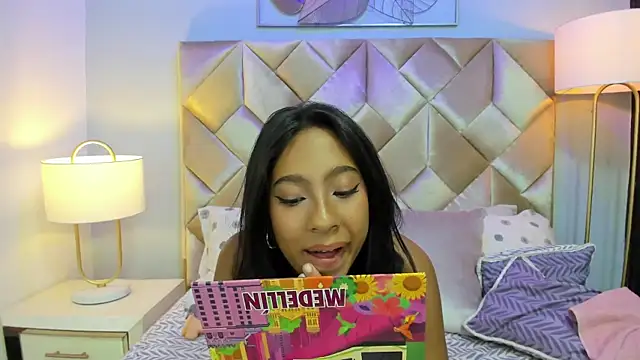 JasmineRoss 1 online show from 03/11/25, 01:16