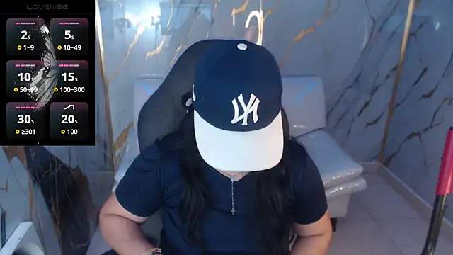 melany rouse18 online show from 11/26/25, 03:01