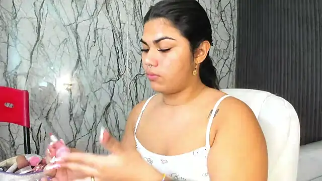 Snapshot of melany_rouse18 chatting on 09/13/25, 03:17 melany rouse18 online show from 09/13/25, 03:17