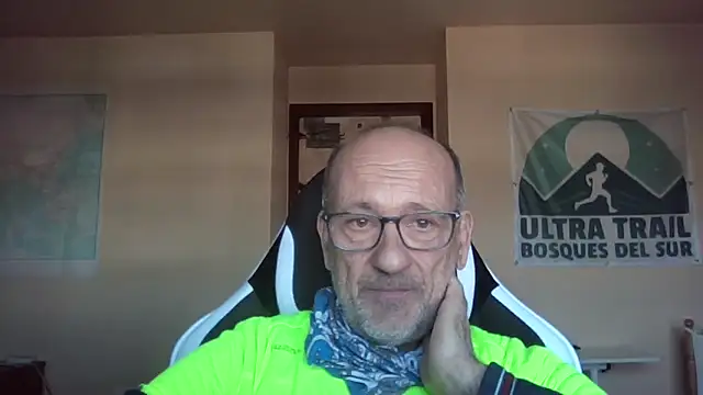 Snapshot of llopaco chatting on 02/23/26, 12:39 llopaco online show from 02/23/26, 12:39