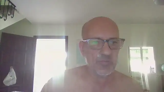 Snapshot of llopaco chatting on 07/07/26, 11:36 llopaco online show from 07/07/26, 11:36