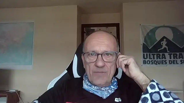 Snapshot of llopaco chatting on 02/17/26, 11:40 llopaco online show from 02/17/26, 11:40