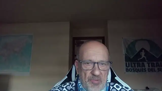 Snapshot of llopaco chatting on 01/14/26, 04:32 llopaco online show from 01/14/26, 04:32