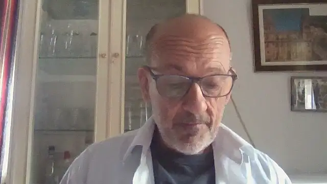 llopaco online show from 10/10/25, 03:02