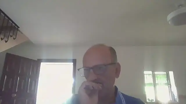 Snapshot of llopaco chatting on 06/26/26, 11:05 llopaco online show from 06/26/26, 11:05