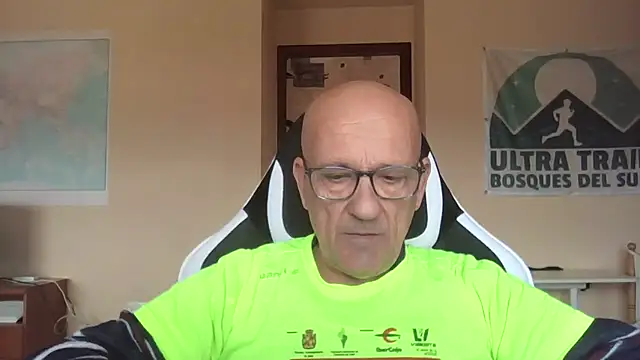 Snapshot of llopaco chatting on 02/26/26, 11:21 llopaco online show from 02/26/26, 11:21