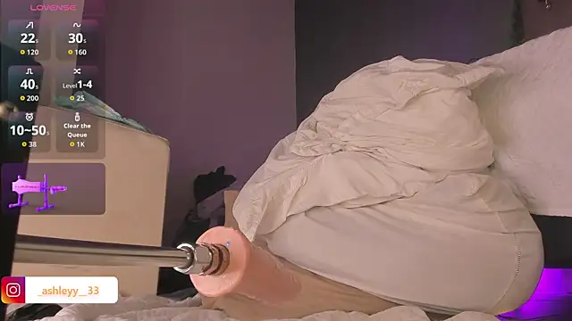  Ashley 33 online show from 12/13/25, 08:04