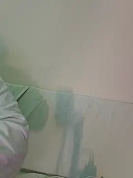 Snapshot of Loly2025 chatting on 11/12/25, 02:26 Loly2025 online show from 11/12/25, 02:26