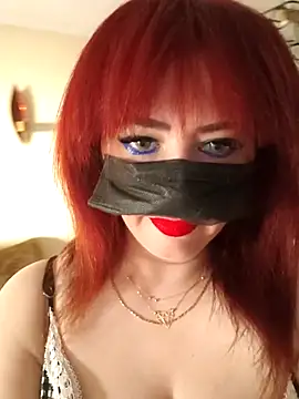 Loly2025 online show from 05/24/26, 03:34